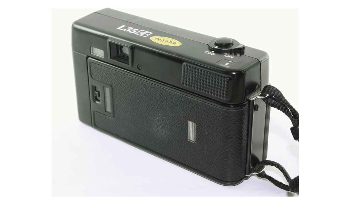 
Nikon L35AF Camera