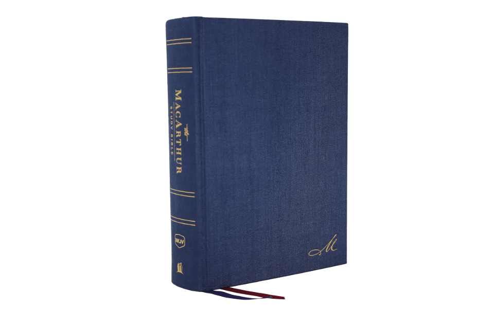 NKJV, MacArthur Study Bible, 2nd Edition, Cloth over Board, Blue, Comfort Print: Unleashing God's Truth One Verse at a Time