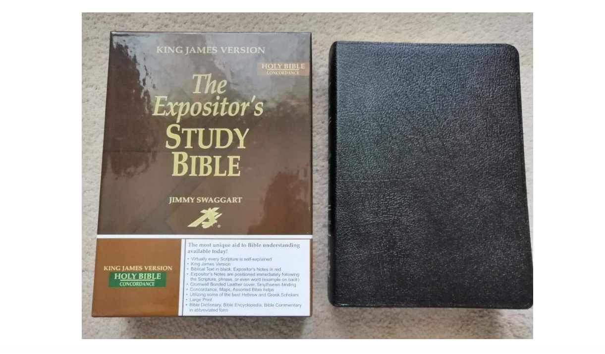 The Expositor's Study Bible: King James Version
