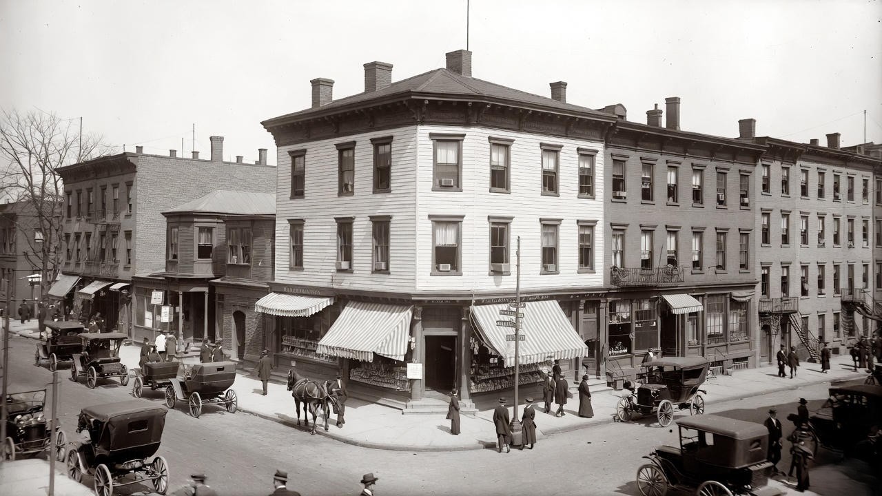 1910s street scene at 195 Montague Street in Brooklyn Heights, showing the original commercial building at the proposed Globe Theatre site