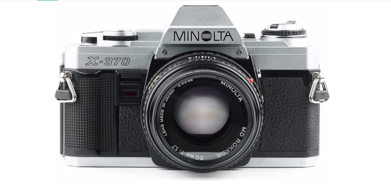 Minolta X-370 35mm SLR Film Camera with A Standard Minolta MD Manual Focusing Zoom Lens (Renewed)