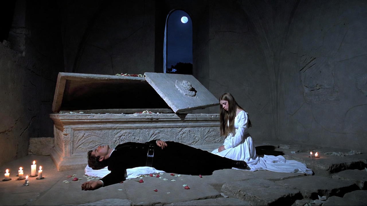 Romeo and Juliet in the Capulet tomb, final tragic moment of love and death