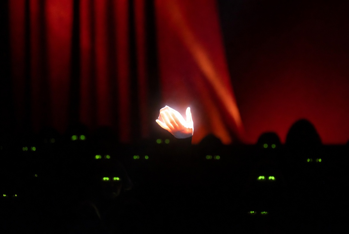 Shakespeare Othello green-eyed monster and handkerchief symbolizing jealousy betrayal timeless tragedy