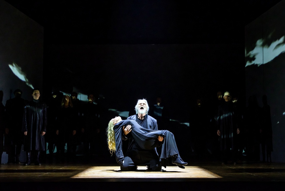 king lear stage adaptation paul scofield ian mckellen iconic performance