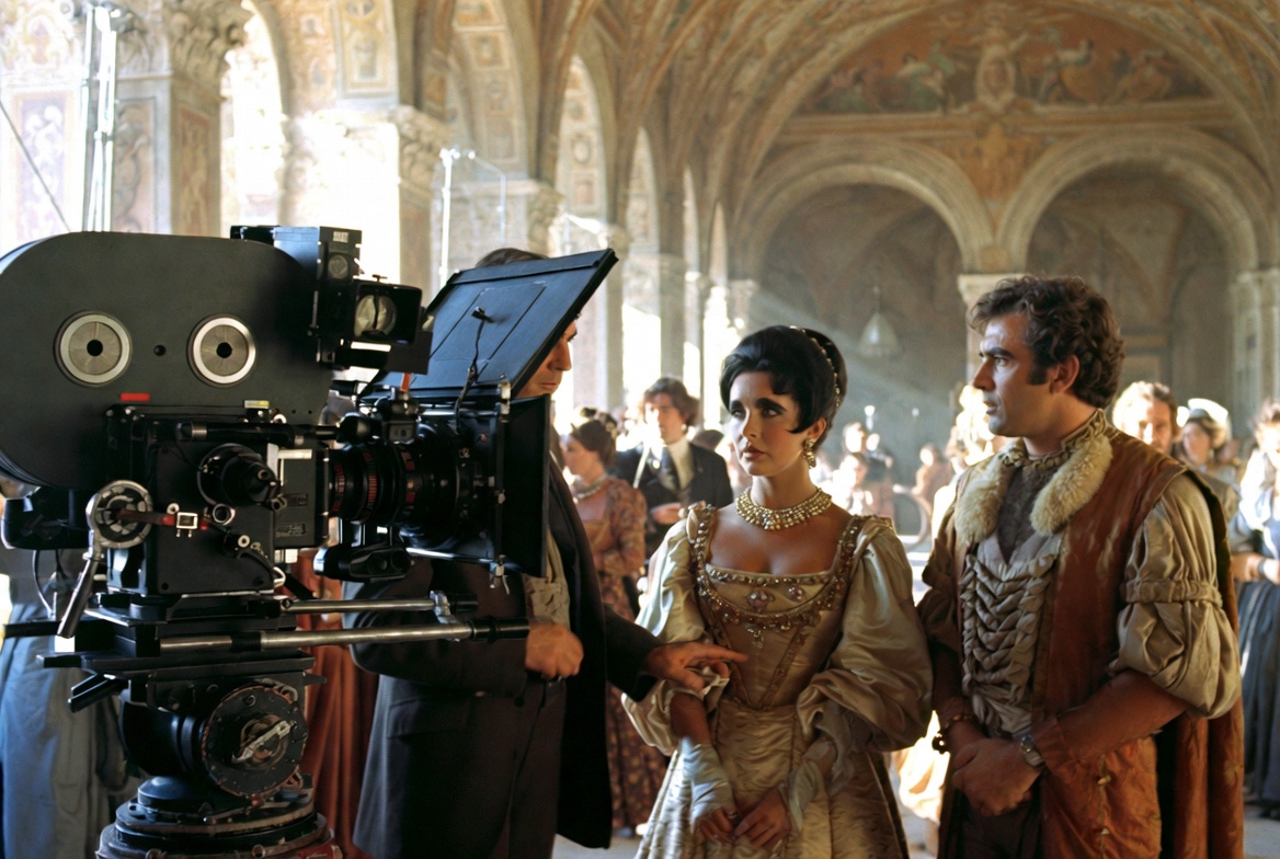 Franco Zeffirelli directing Elizabeth Taylor and Richard Burton during the making of the 1967 Taming of the Shrew film