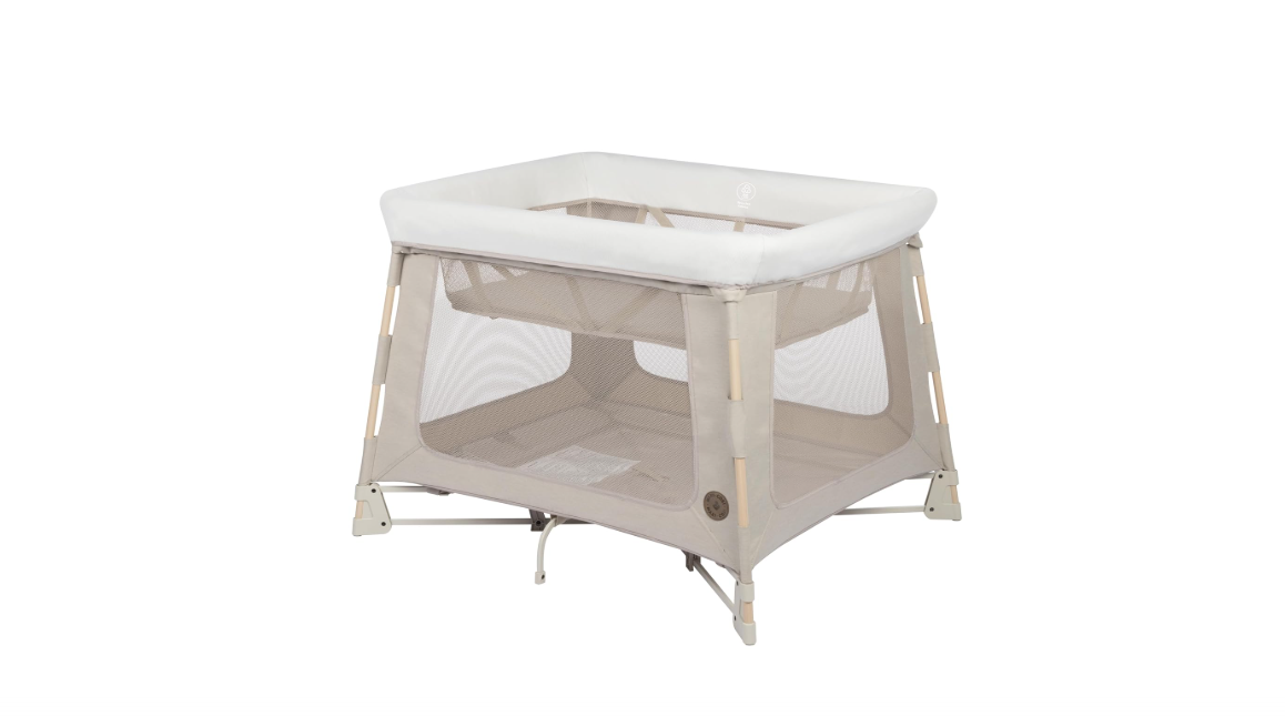 Maxi-Cosi Swift Baby Playard with Mat, Baby Playpen, Play Yard with Bassinet, Portable Playpen for Babies and Toddlers, Classic Oat
