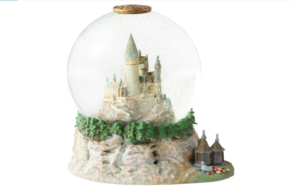 Enesco Wizarding World of Harry Potter Hogwarts Castle Water Globe, 7.1 Inch, Multicolor 
